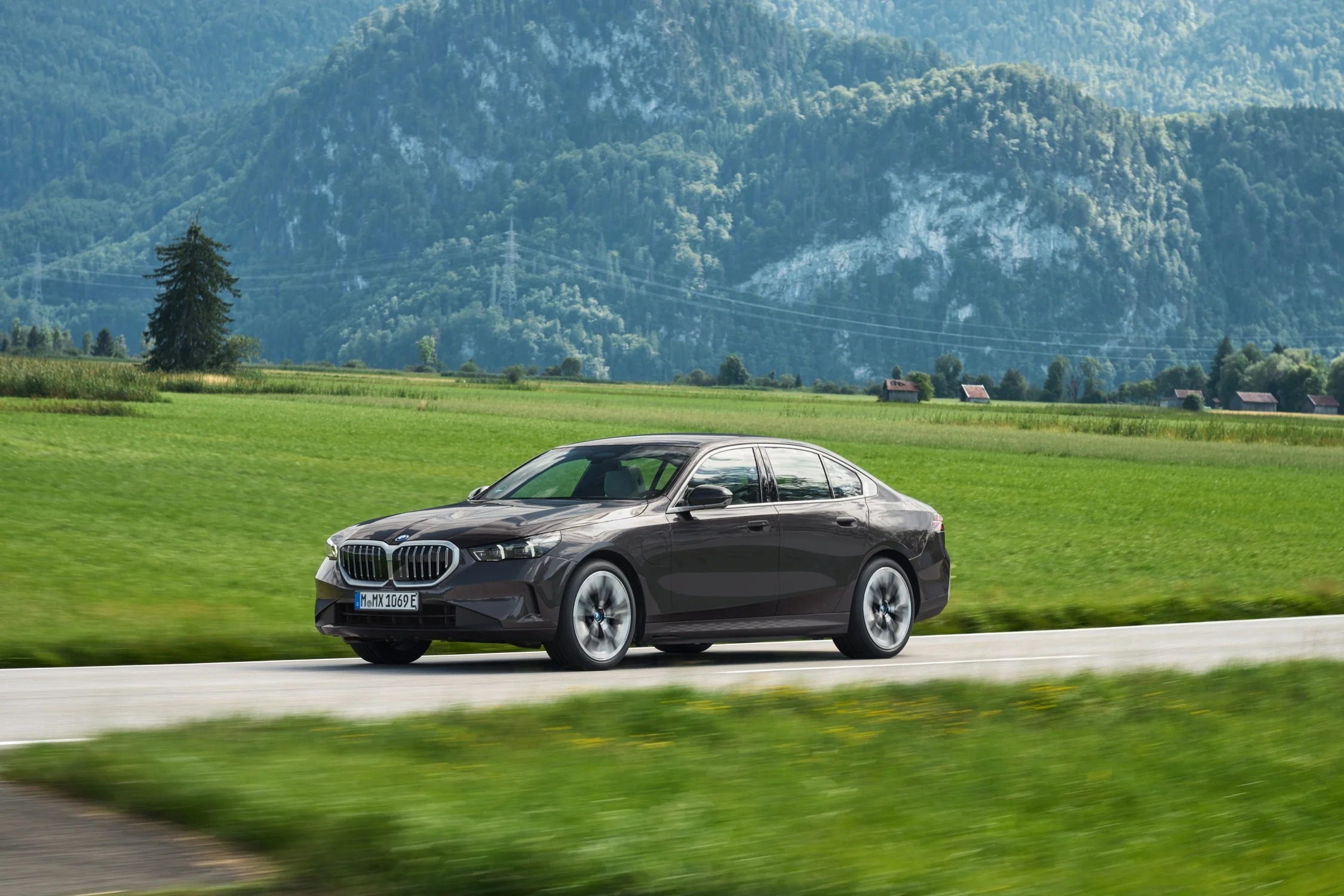 BMW_Seria 5_17151_53779.webp
